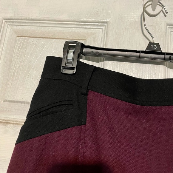 Etcetera maroon and navy skirt. - Picture 3 of 7